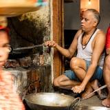 Cocinando en la calle, Varanasi