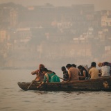 Navegando el Ganges, Varanasi